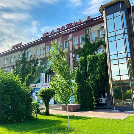 Hotel Zhambyl Taraz Exteriér fotografie